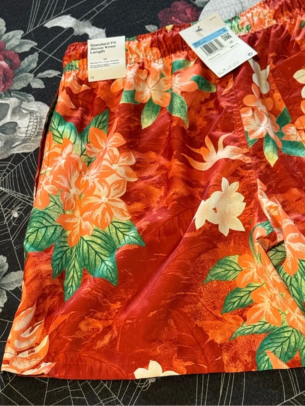 NWT NIKE MENS HAWAIIAN FLOWER SWIM TRUNKS SWIMSUIT SZ MEDIUM